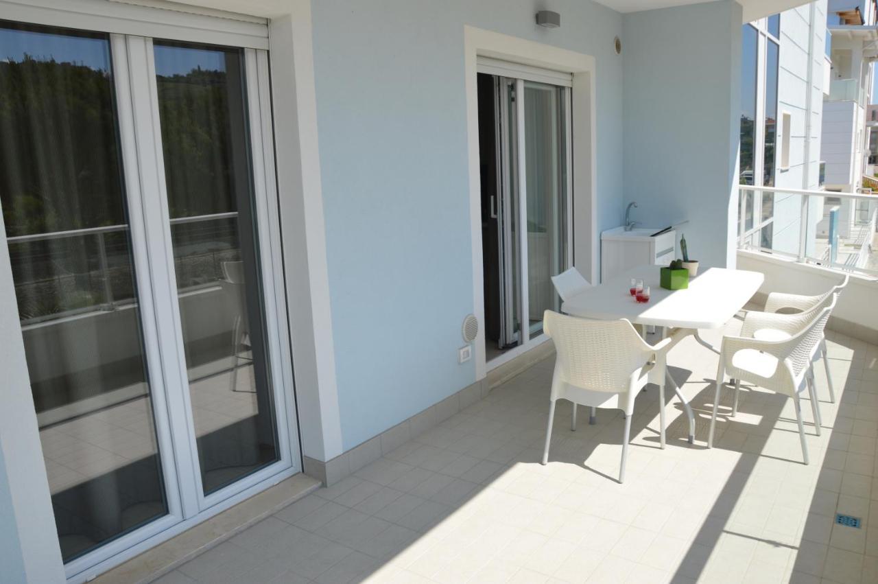 Case Vacanze Blue Bay Resort Roseto Degli Abruzzi Exterior photo