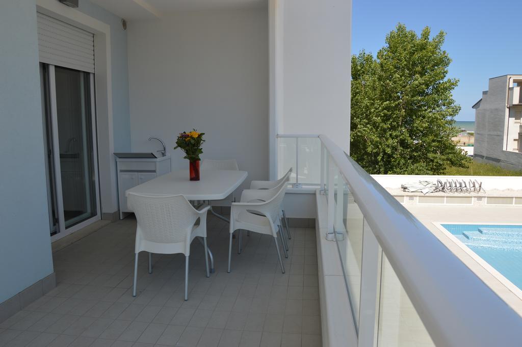 Case Vacanze Blue Bay Resort Roseto Degli Abruzzi Exterior photo